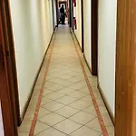 Quadruple 3629 公寓式酒店 4*