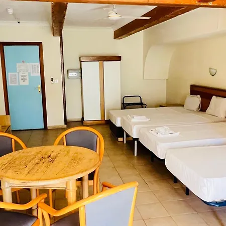 Apartmanhotel Quad 3629 4*