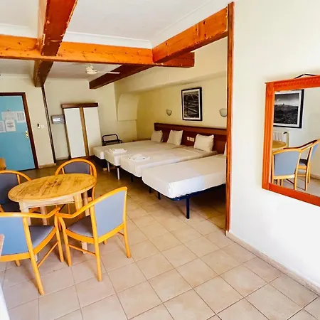 Hotel de apartamente Quad 2936 3*