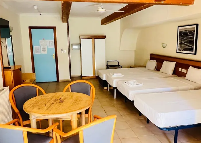 Apartmanhotel Quad 3629 4*